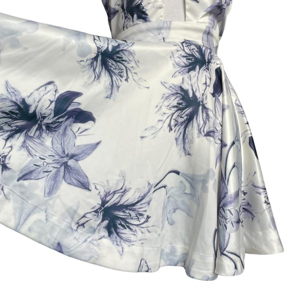 Floral Halter Neck Mini Dress - White and Blue - Picture 13 of 16